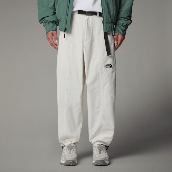 The North Face Nse Locker Geschnittene Hose Mit Gürtel Für Herren White Dune 