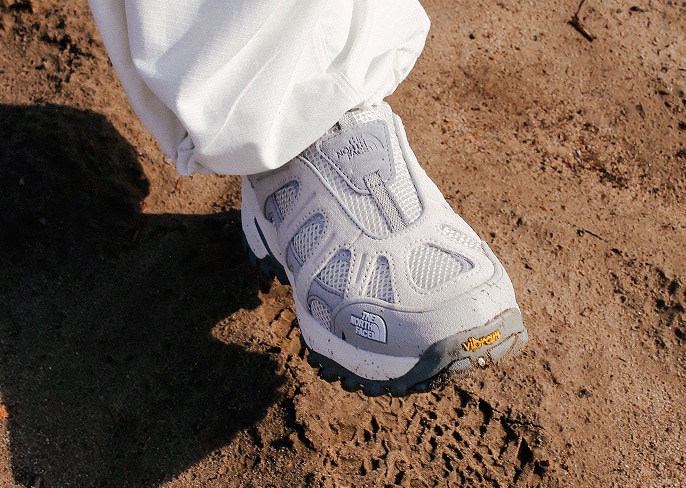 Casual shoes