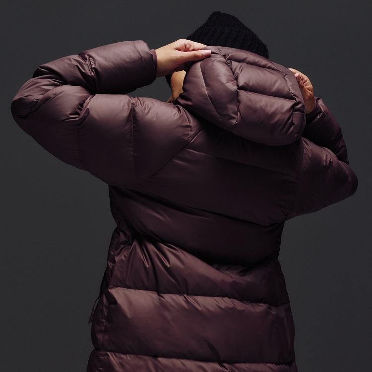 Insulated jacket banner puffer jackets