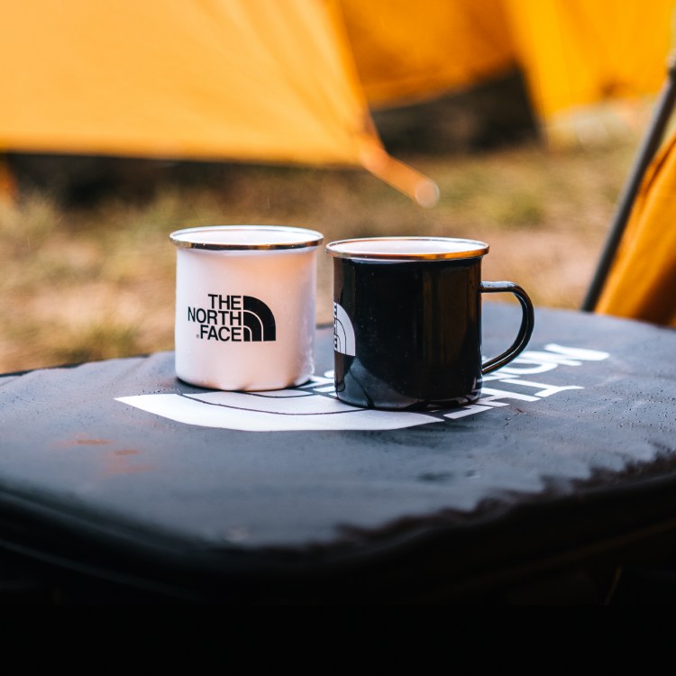 how to choose camping equipment for summer cooking equipment