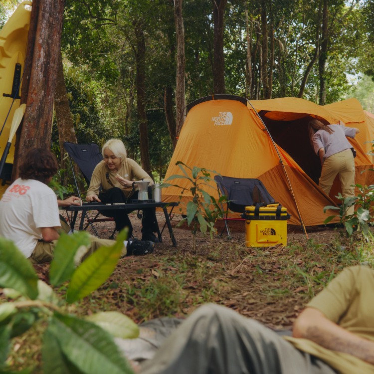 how to choose camping equipment for summer - Family camping section