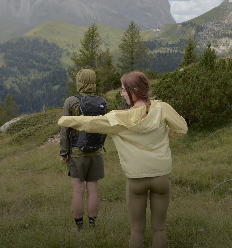The North Face Spring Windbreaker Guide: Breathability, Packability, Performance
