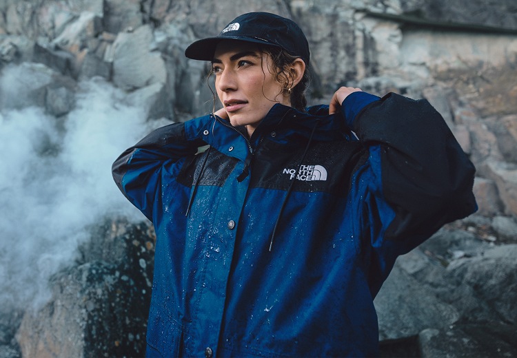 TNF-ss25-FAQ-waterproof_jacket-main-d