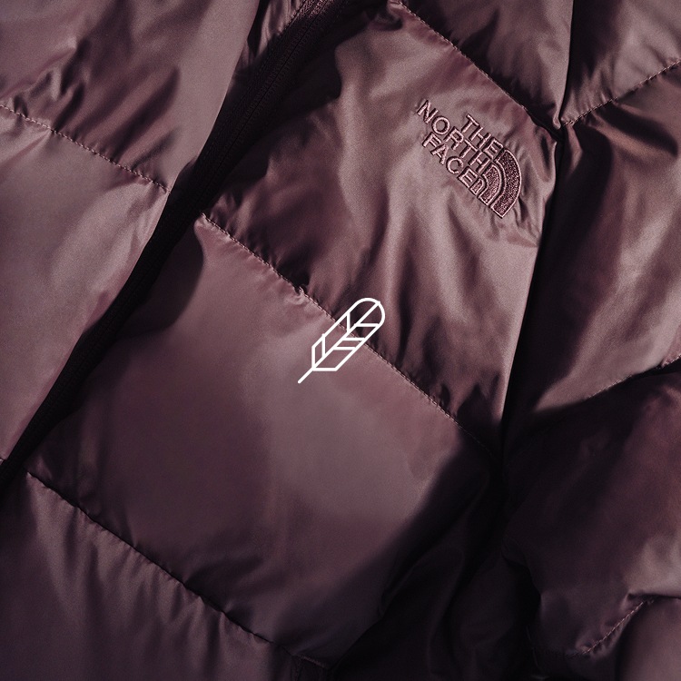 Insulated jacket banner down insulation