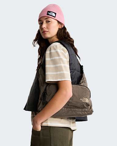 Never Stop Cross Body Bag TNF Garnet ALT1
