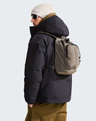 Never Stop Cinch Backpack TNF Garnet ALT1
