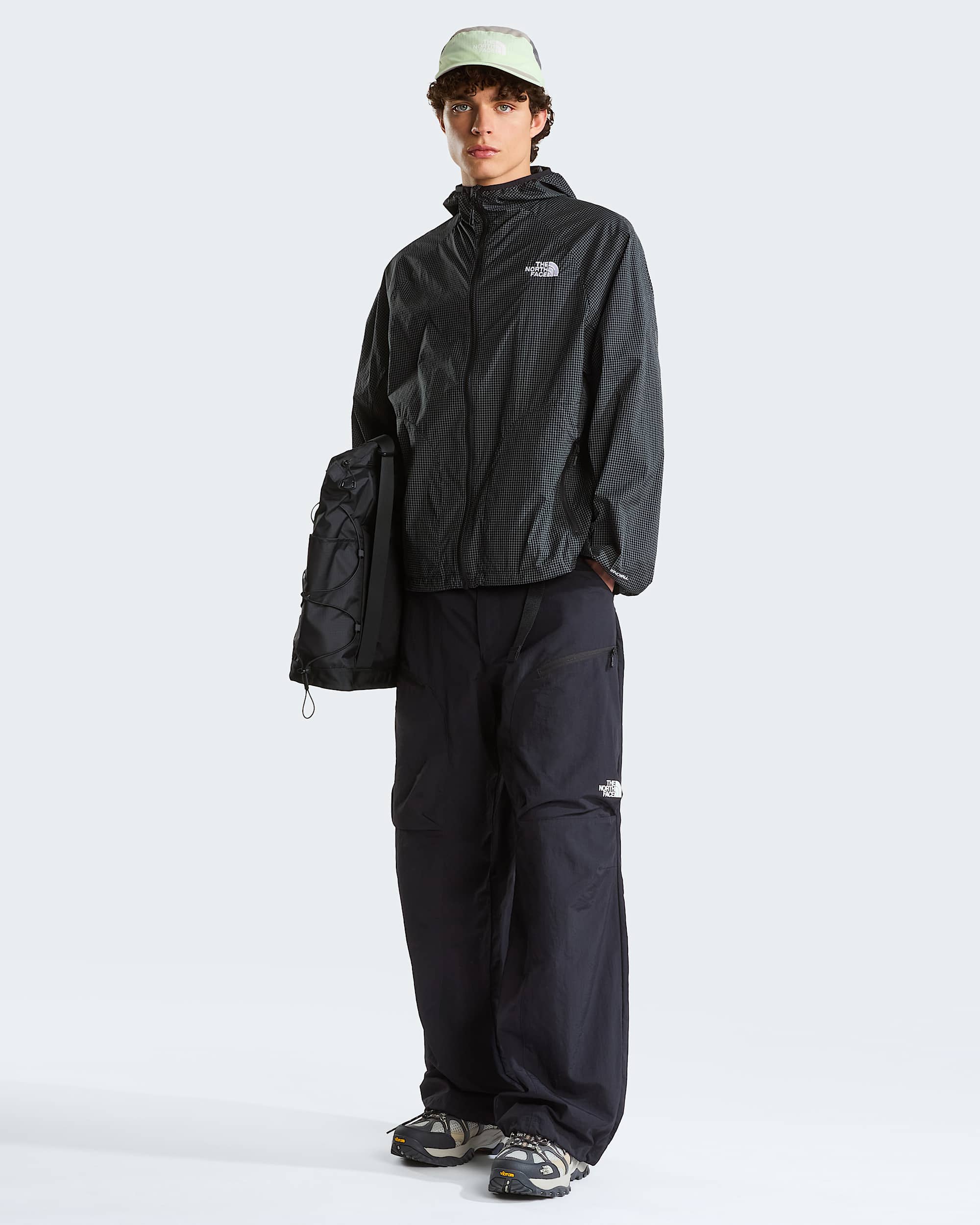NSE Windjacke in Unisex TNF alt1