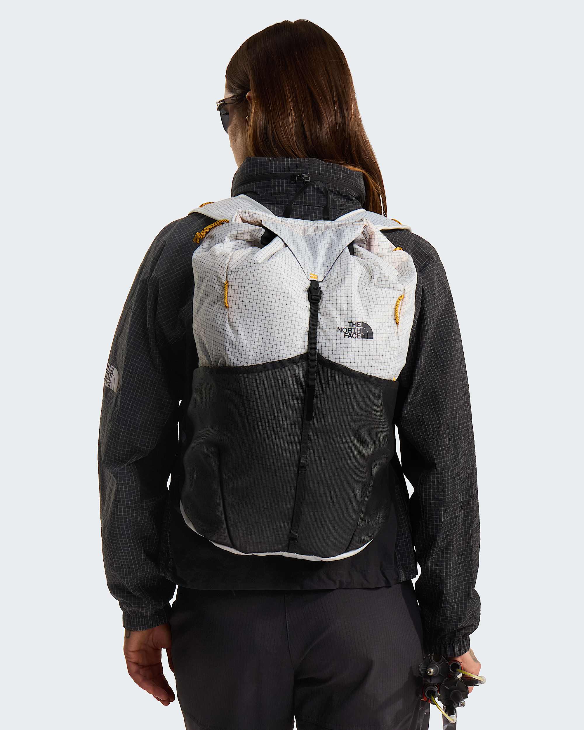 Batoh Clyffe TNF ALT1