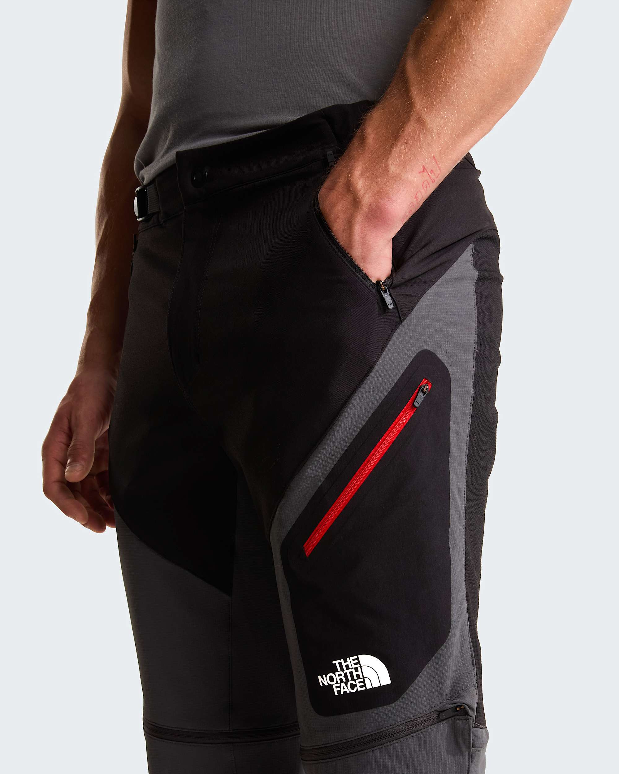 Pantaloni convertibili Stolemberg Slim da uomo TNF alt10