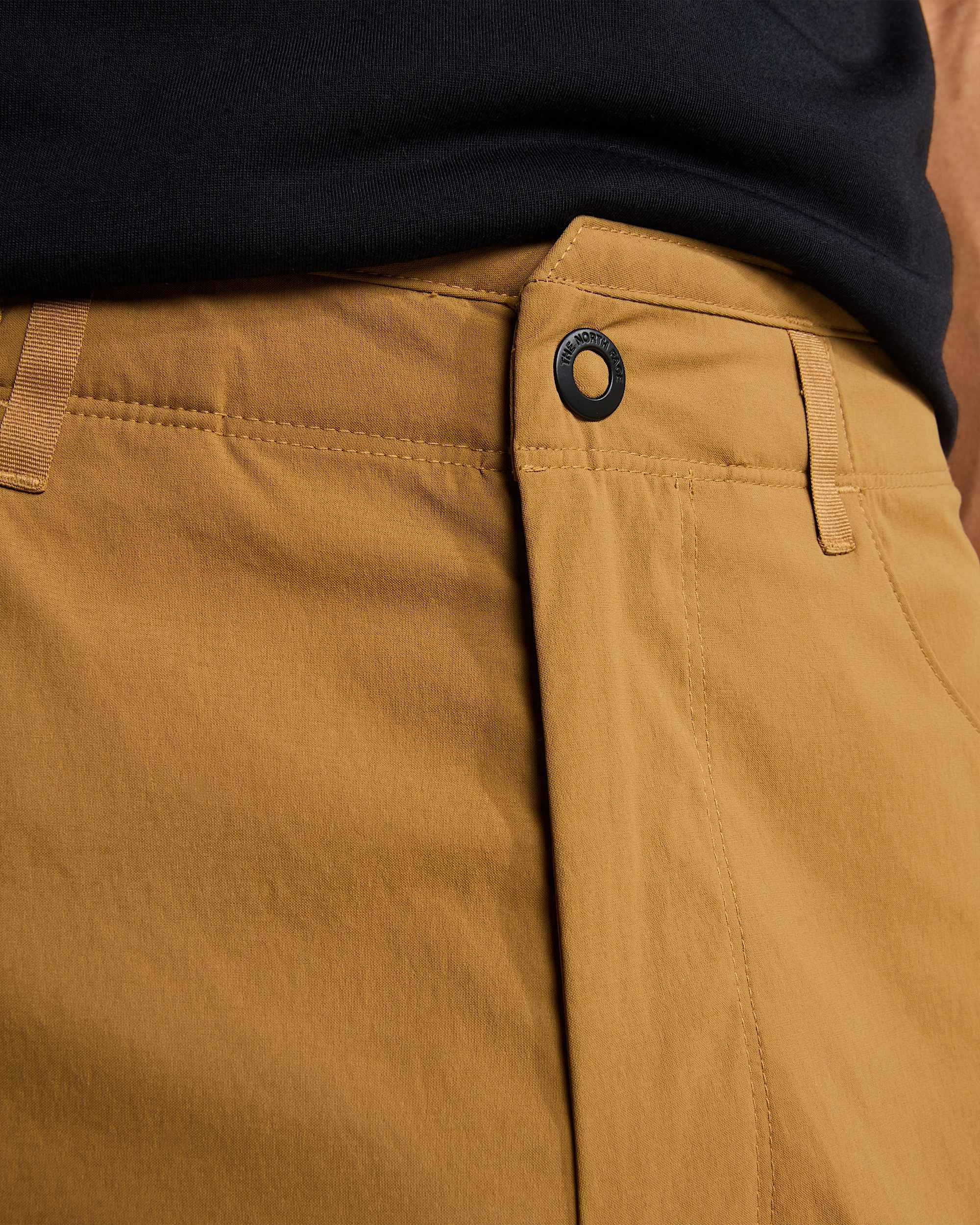 Mens Exploration Cargo Shorts TNF alt8