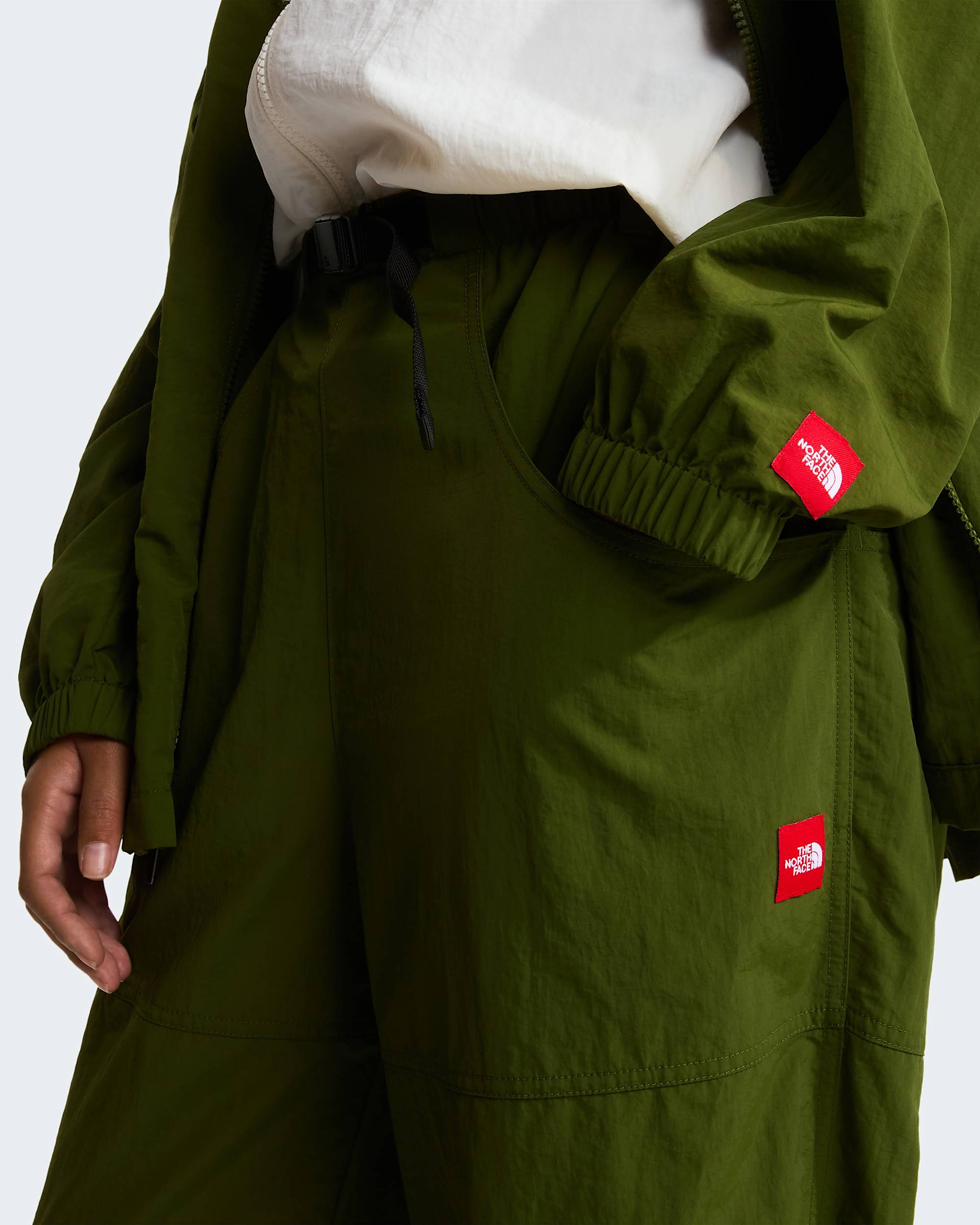 Uniseks Red Box Nylon broek met riem TNF alt19