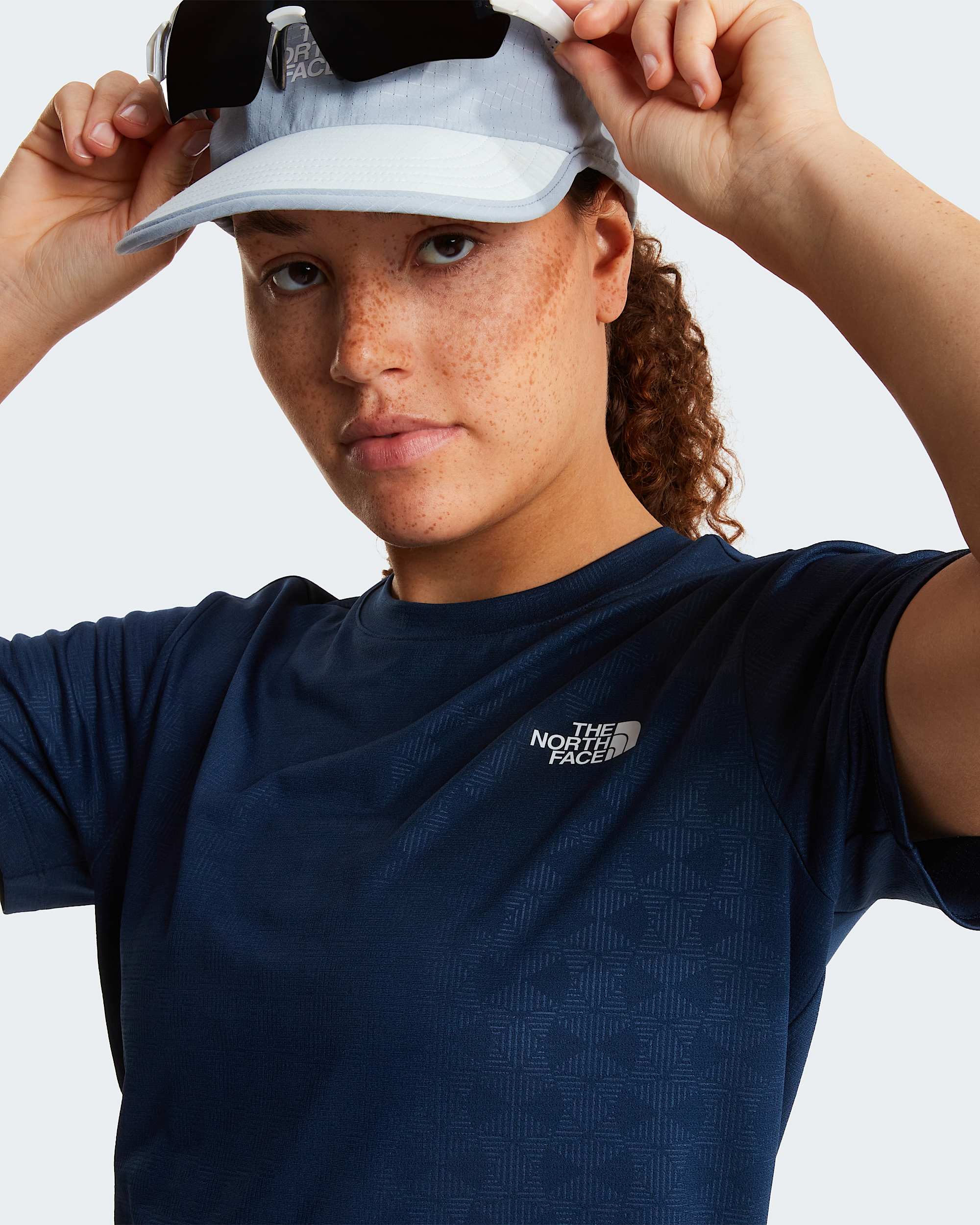 Flex Geo Regular TShirt met relifprint voor dames TNF alt10