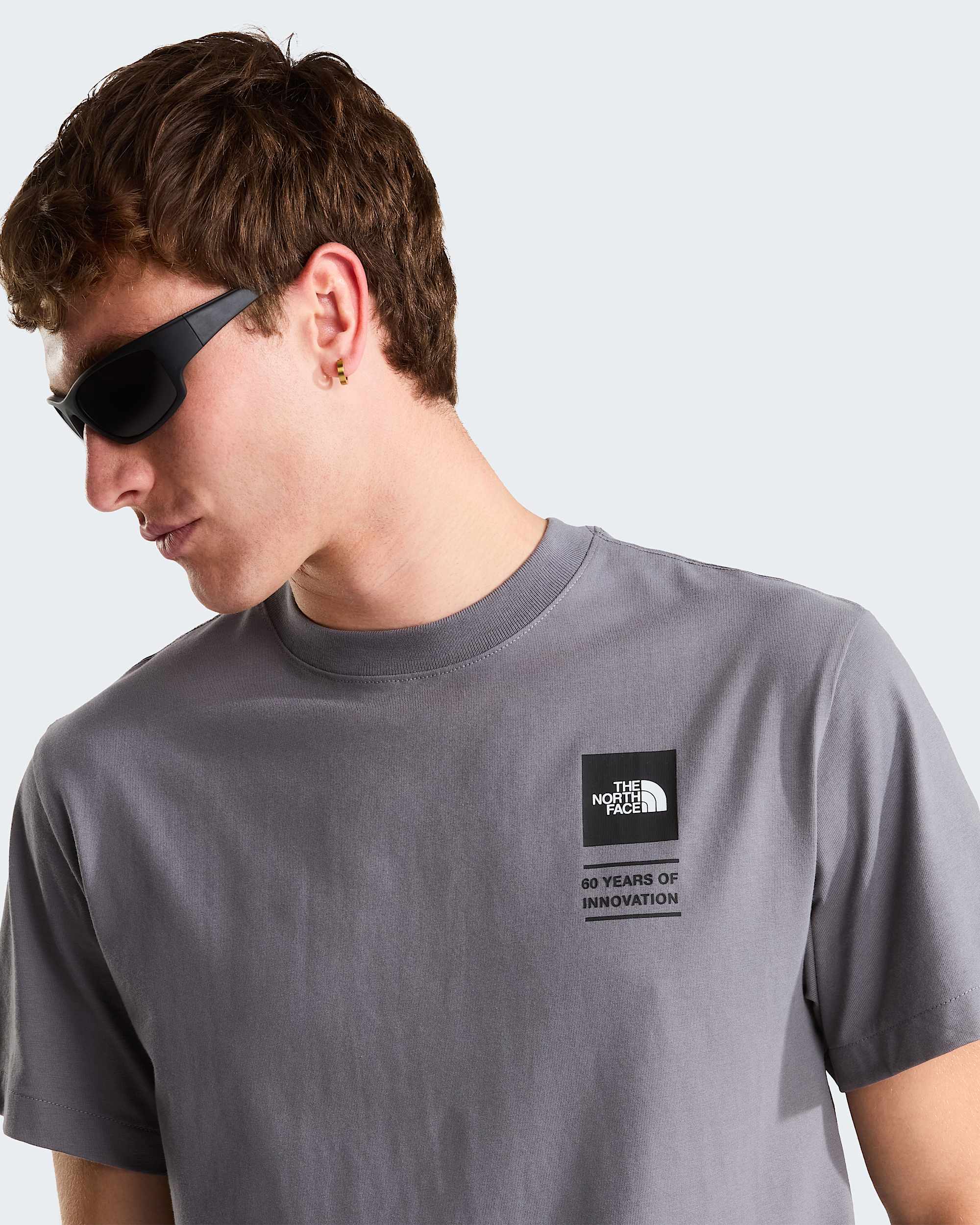 BCD Celebration relaxt geschnittenes TShirt mit Grafik fr Herren TNF alt10
