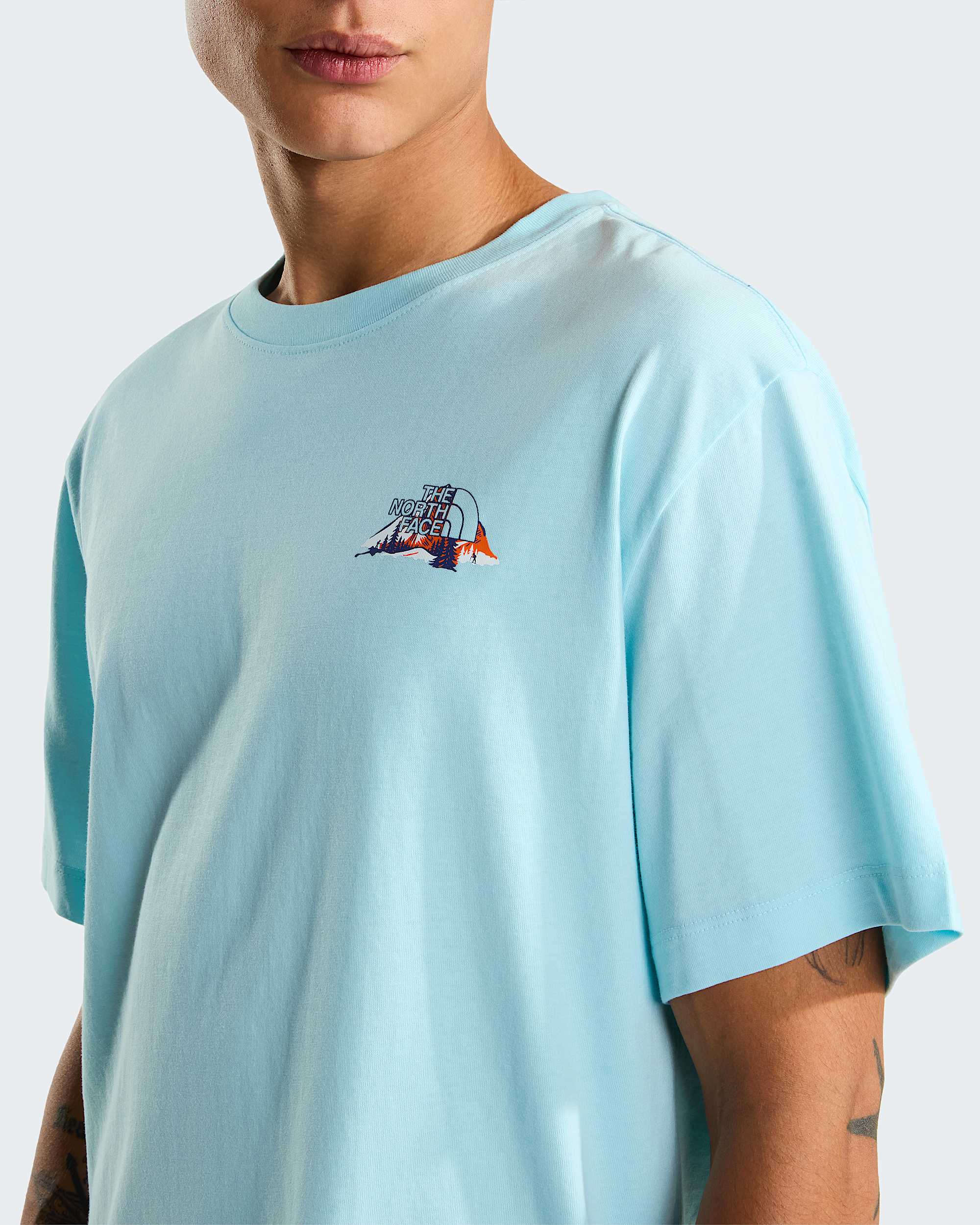 Scale the Peak Relaxed tshirt  unisex TNF alt6