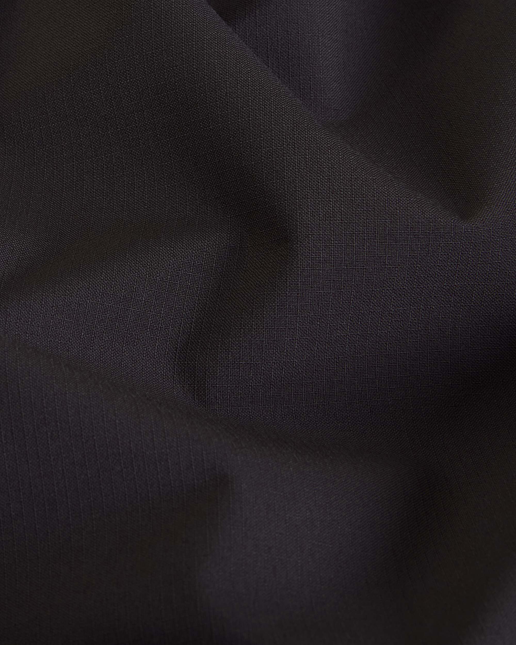 Yoshino Cape in Unisex TNF alt22
