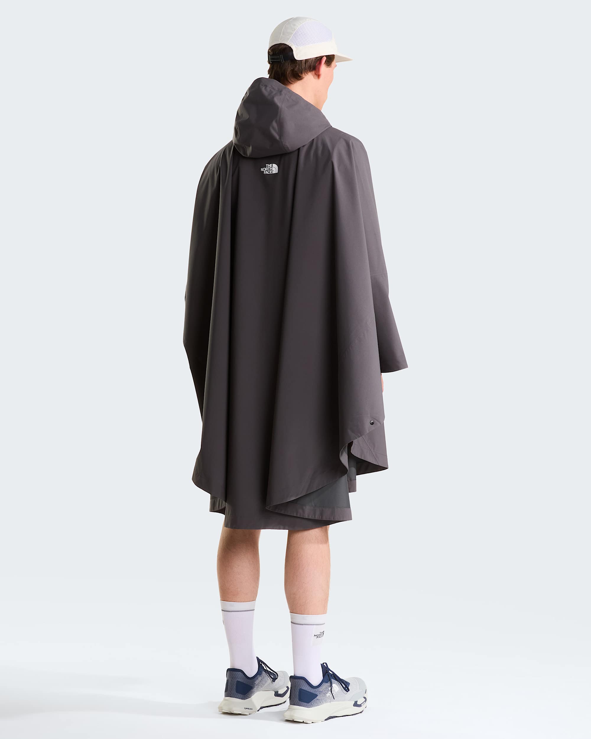 Yoshino Cape in Unisex TNF alt7