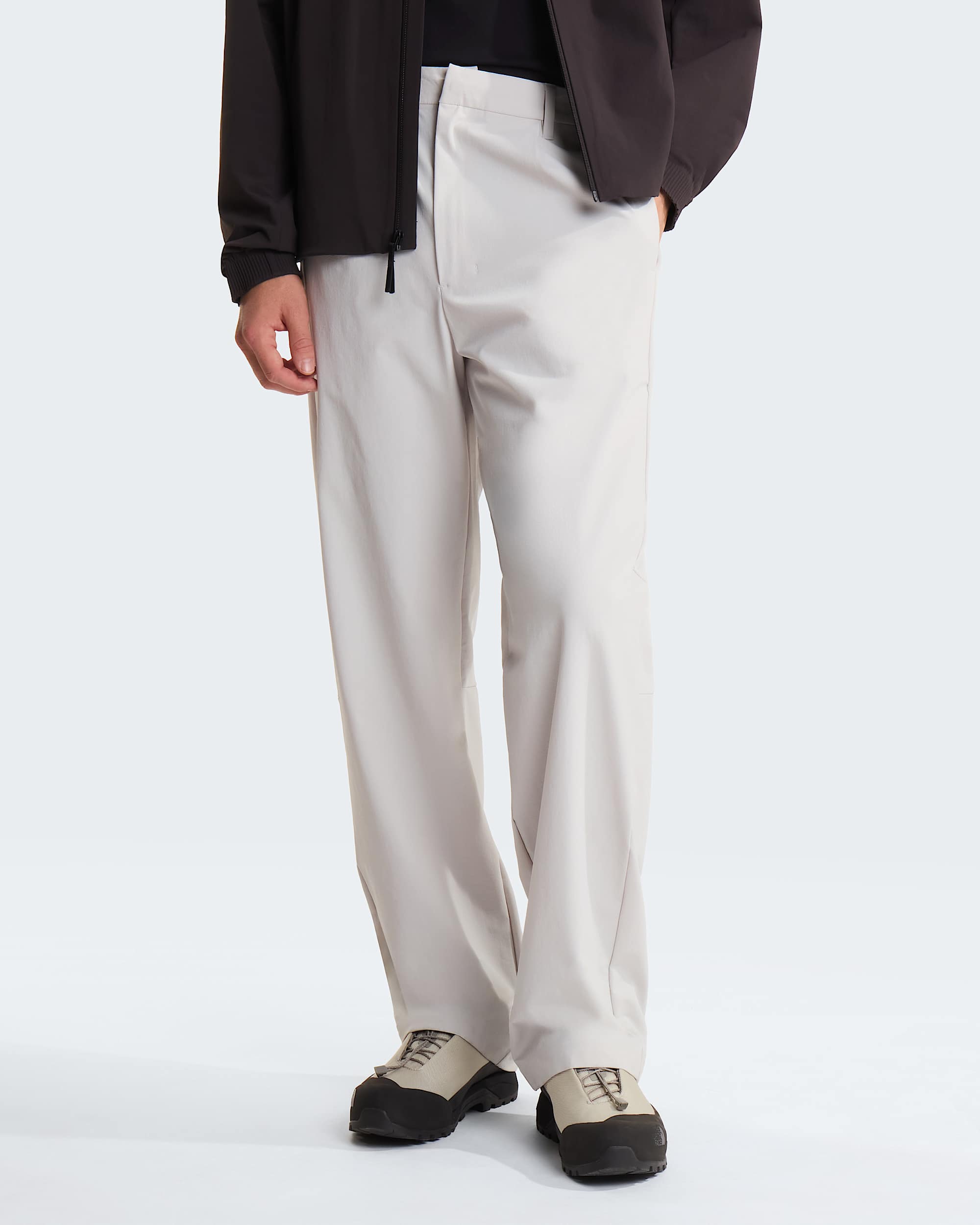 TNF Black Box Tech Woven Hose Herren TNF hero