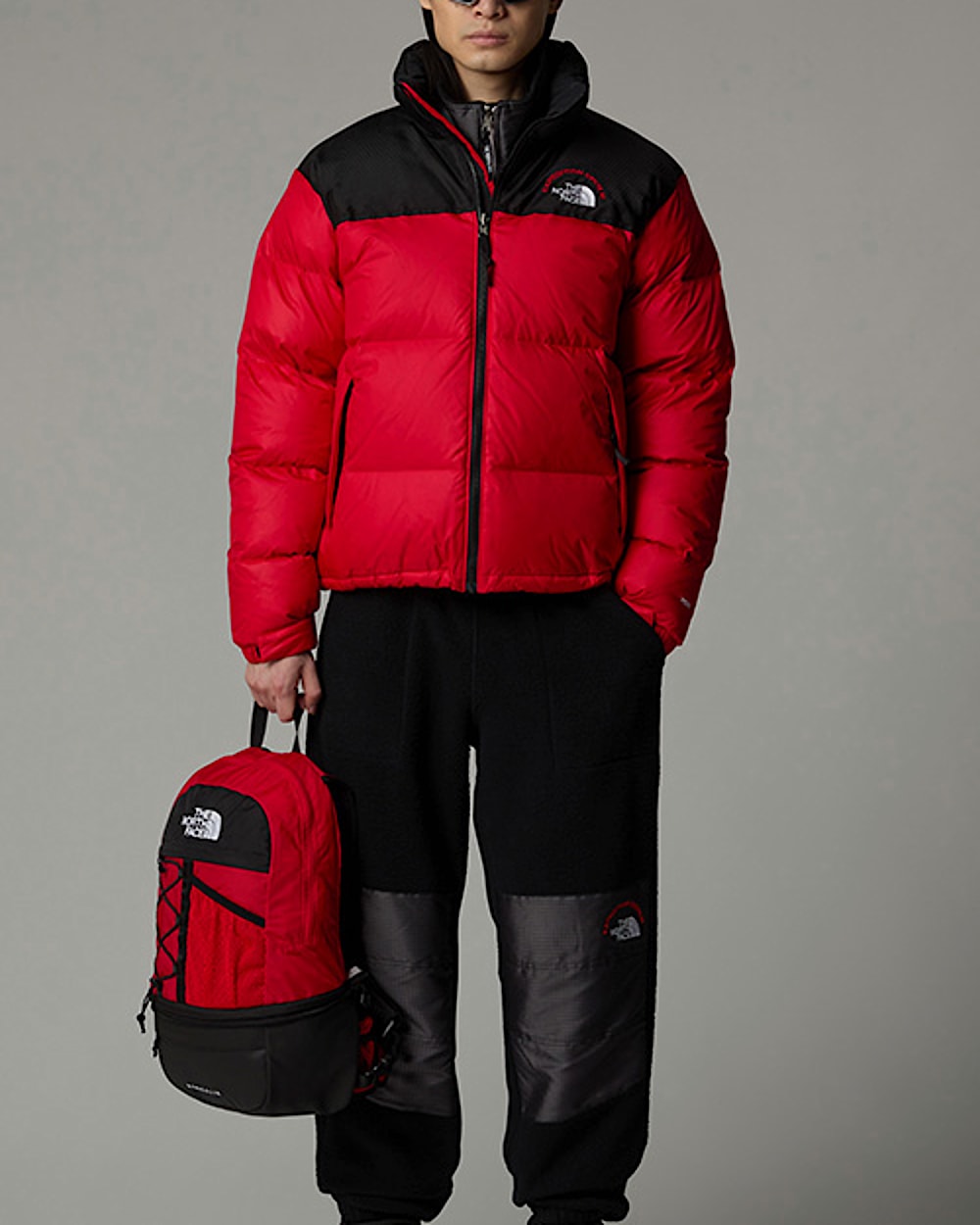 最終値下げTHE NORTH FACE ジップアップ ダウンジャケット 黒/赤L Shop-the-Look-TNF-STL.png