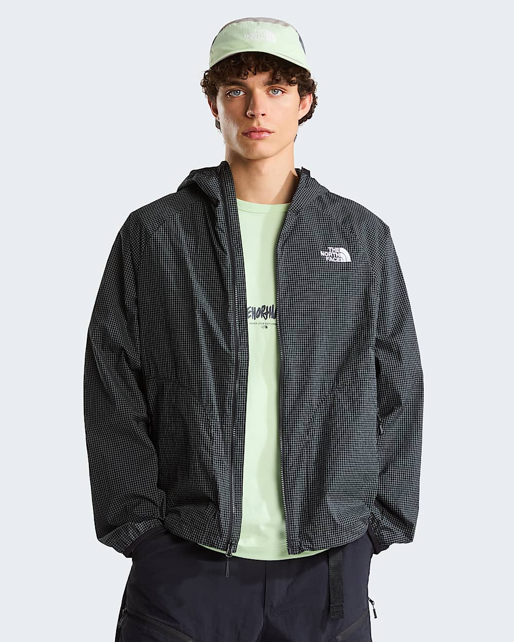 NSE Windjacke in Unisex TNF alt4