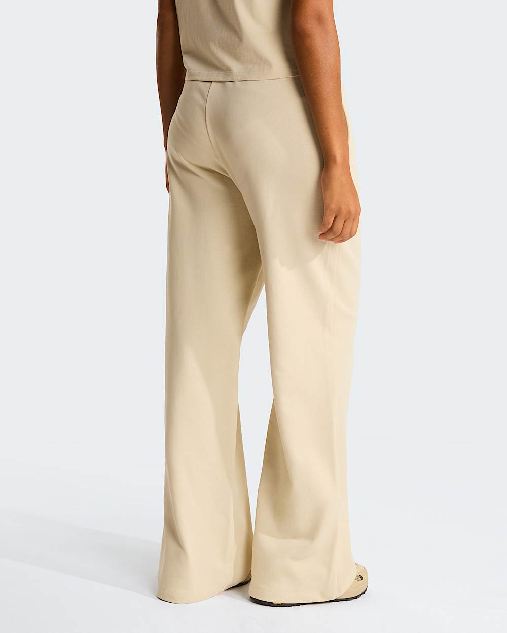 Joggers a gamba larga Essential Light da donna TNF alt7