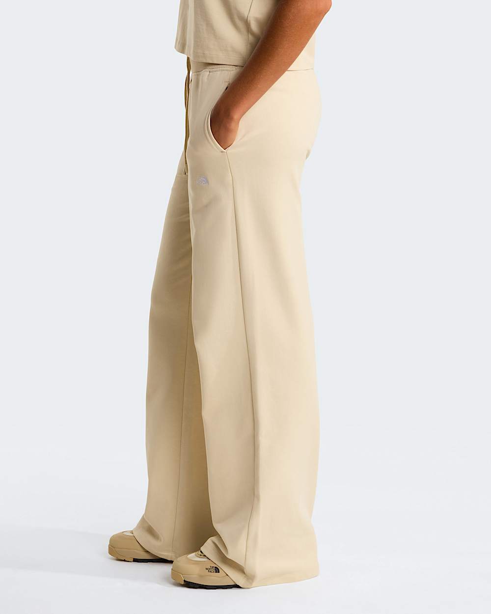 Joggers a gamba larga Essential Light da donna TNF alt6