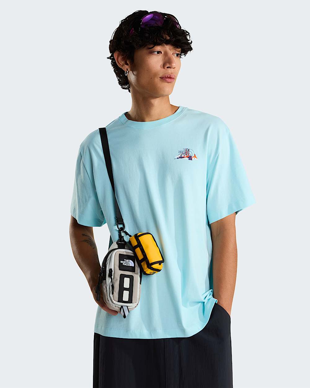 Scale the Peak Relaxed tshirt  unisex TNF alt8