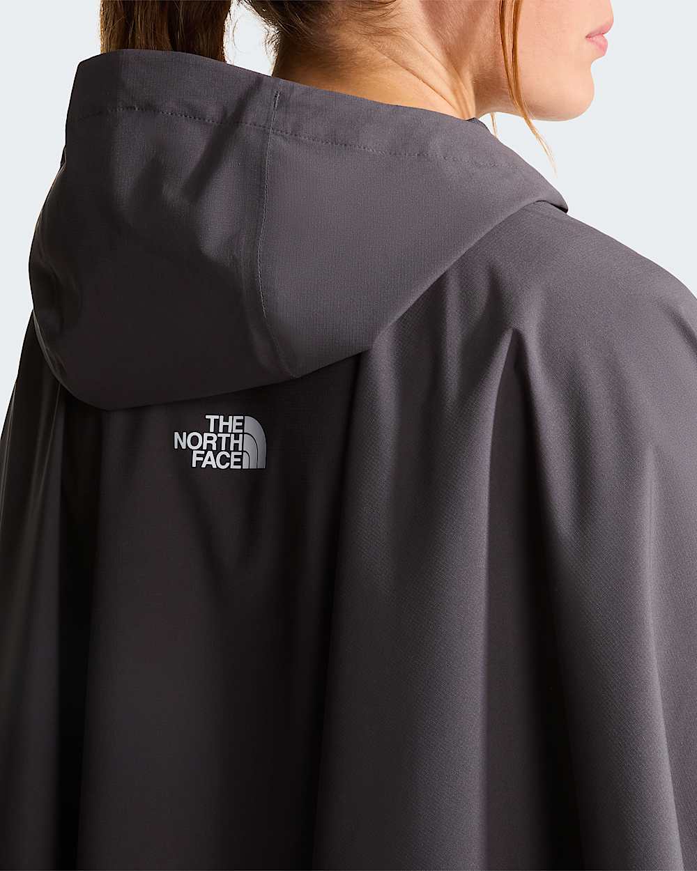 Yoshino Cape in Unisex TNF alt18