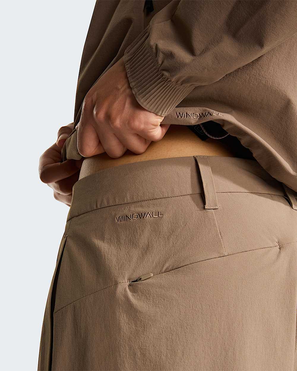 Womens TNF Black Box Tech Woven Trousers TNF alt5