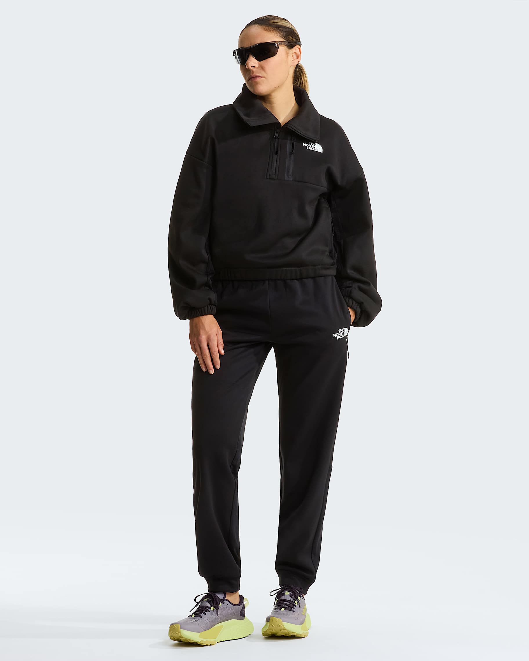 Women’s Mountain Athletics 1/4 Zip Funnel Neck Fleece