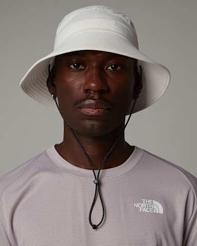 Summer Lightweight Run Bucket Hat TNF White Dune ALT1