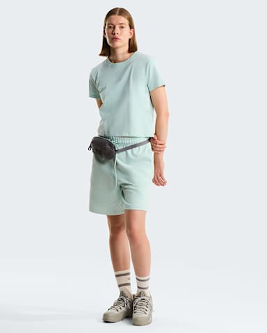 Essential Light relaxt geschnittene Shorts fr Damen TNF Opal Frost ALT1