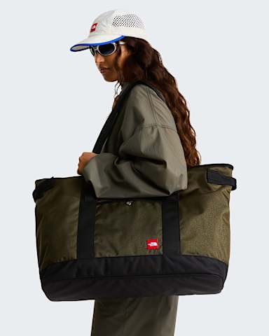 Red Box groe Tragetasche TNF New Taupe Green ALT1