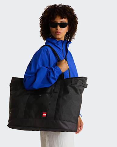 Red Box Large Tote Bag TNF TNF Black ALT1