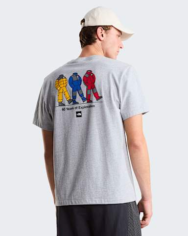 Tshirt dcontract graphique TNF Celebration pour homme TNF TNF Pale Grey Heather HERO