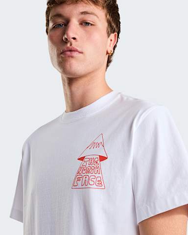 Mens Mountain Play Relaxed Graphic TShirt TNF TNF White alt4