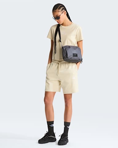 Short dcontract lger Essential pour femme TNF Desert Stone ALT1