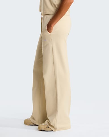 Womens Essential Light Wide Leg Joggers TNF Desert Stone ALT2