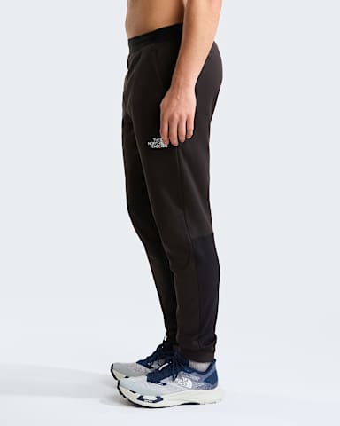 Mens Mountain Athletics Fleece Joggers TNF TNF Black ALT2
