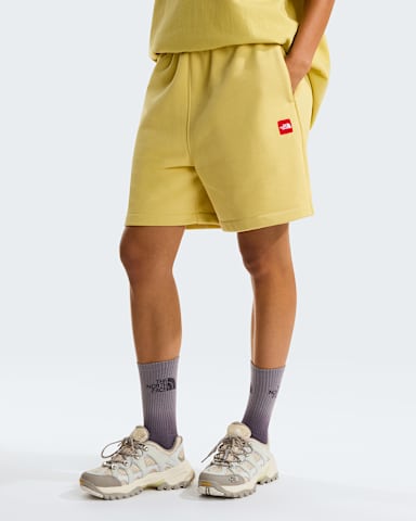 Unisex TNF Red Box Fleece Shorts TNF Honeyed Sand ALT1
