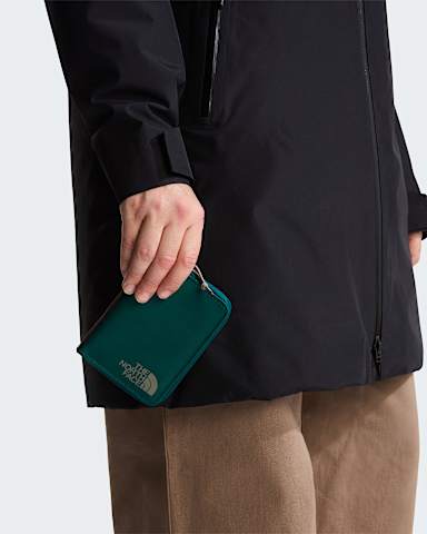 Base Camp Voyager Wallet TNF Pacific TealDark ChestnutStone Slab ALT1