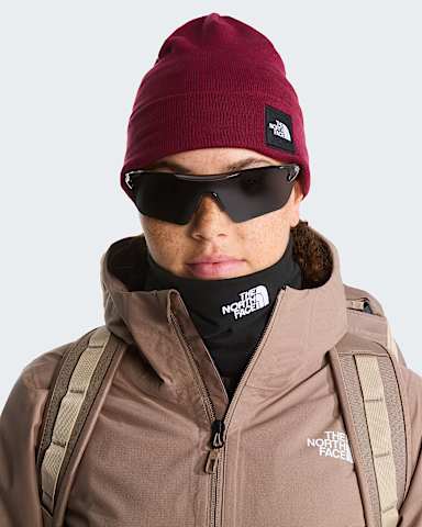 Dock Worker recycelte Beanie TNF Burgundy Crush ALT1