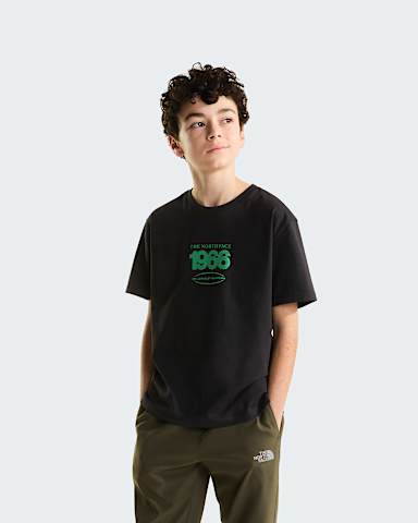 Teens Track Relaxed Graphic TShirt TNF TNF Black ALT1