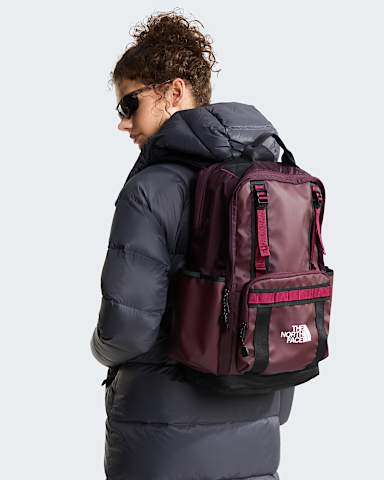 Base Camp Daypack TNF Deep BurgundyTNF BlackBurgundy Crush ALT1
