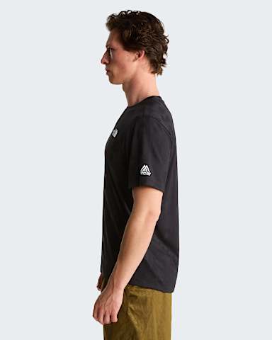 Mens Mountain Athletics TShirt 20 TNF TNF Black ALT2