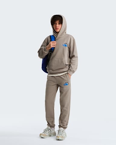 Pantalones de chndal grficos Explore Fonts Relaxed para jvenes TNF Stone Slab ALT1