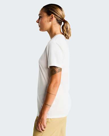 Foundation Graphic TShirt W TNF White Dune alt2