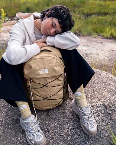 Borealis Backpack TNF GarnetDark Chestnut ALT1