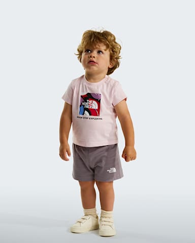 Set NSE Box Play Regular con pantaloncini da neonato TNF Pale BlossomTranscendent Grey alt4