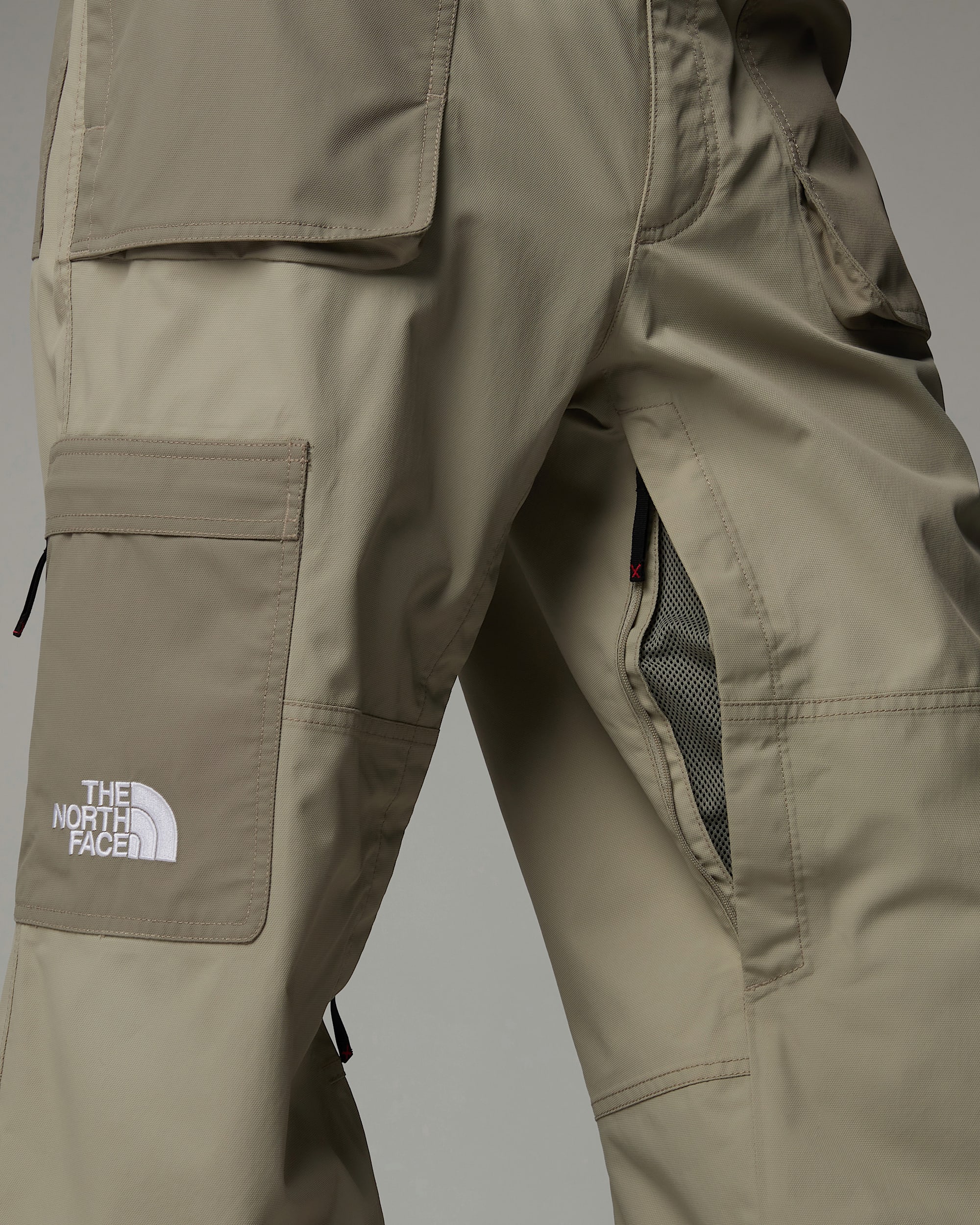 Mens Slashback Trousers TNF ALT7