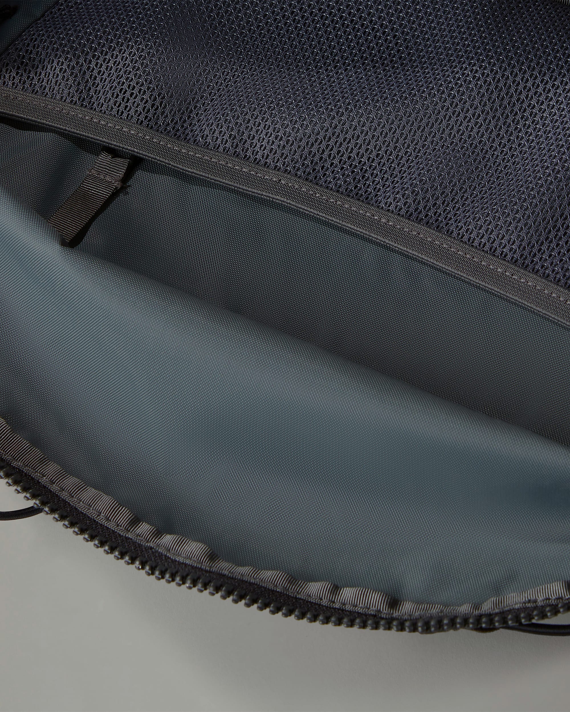Terra 6Litre Bum Bag TNF ALT5